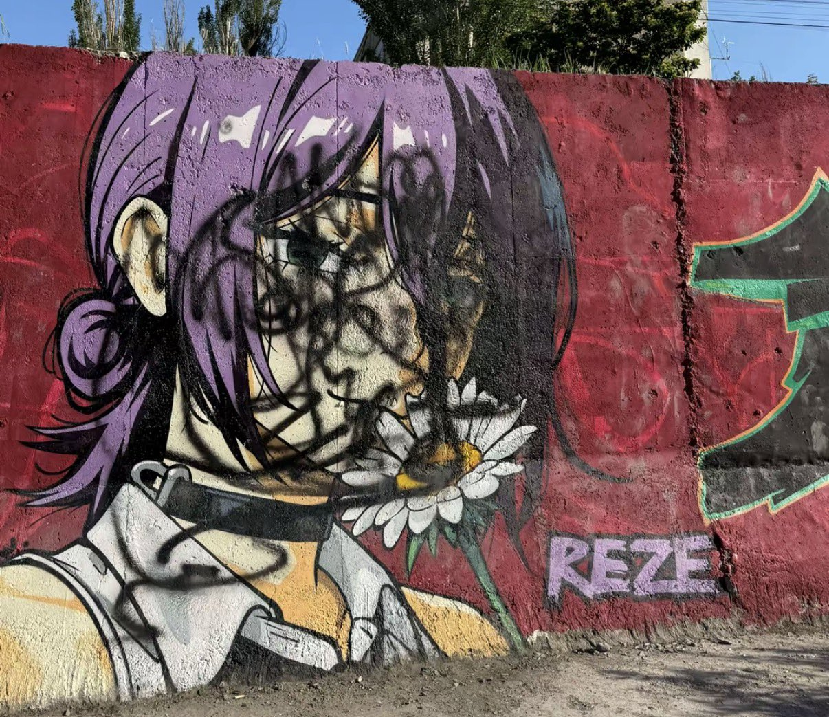Murales de Chainsaw Man y Frieren fueron vandalizados tras viralizarse en redes sociales 30 image 44